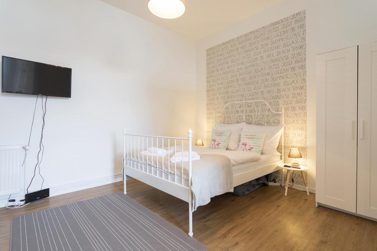 Stylish & Cosy Apartment In Berlin, Wifi Kültér fotó